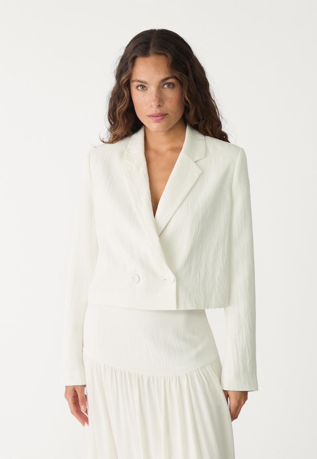 Cropped blazer with back ties