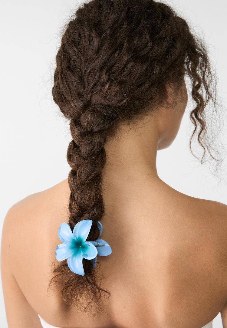 set-mit-3-haarspangen-mit-blumen