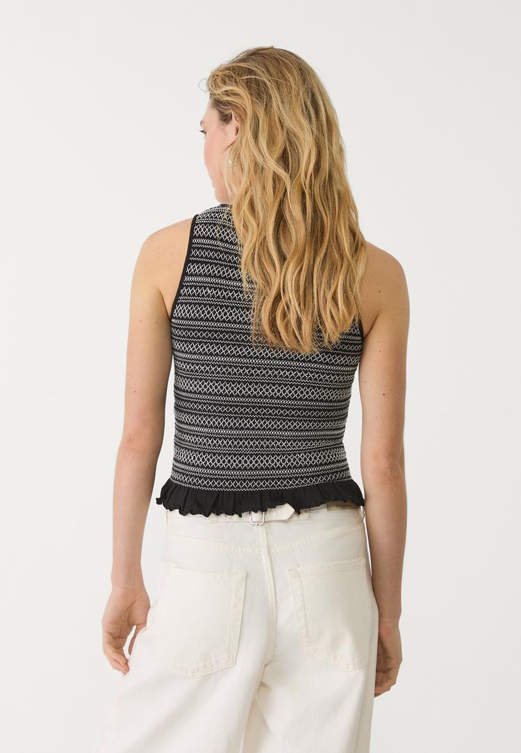 camiseta contraste volantes