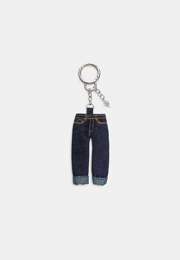 llavero charm jeans d92