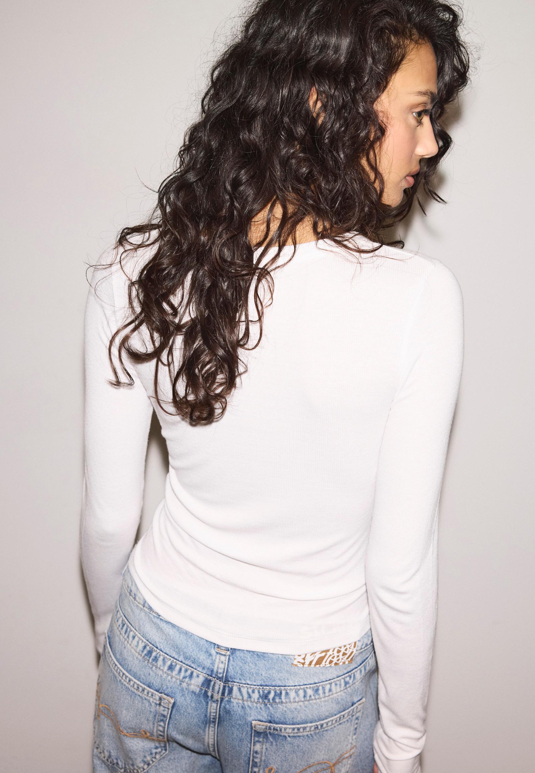 Ribbed long sleeve T-shirt — Ecru
