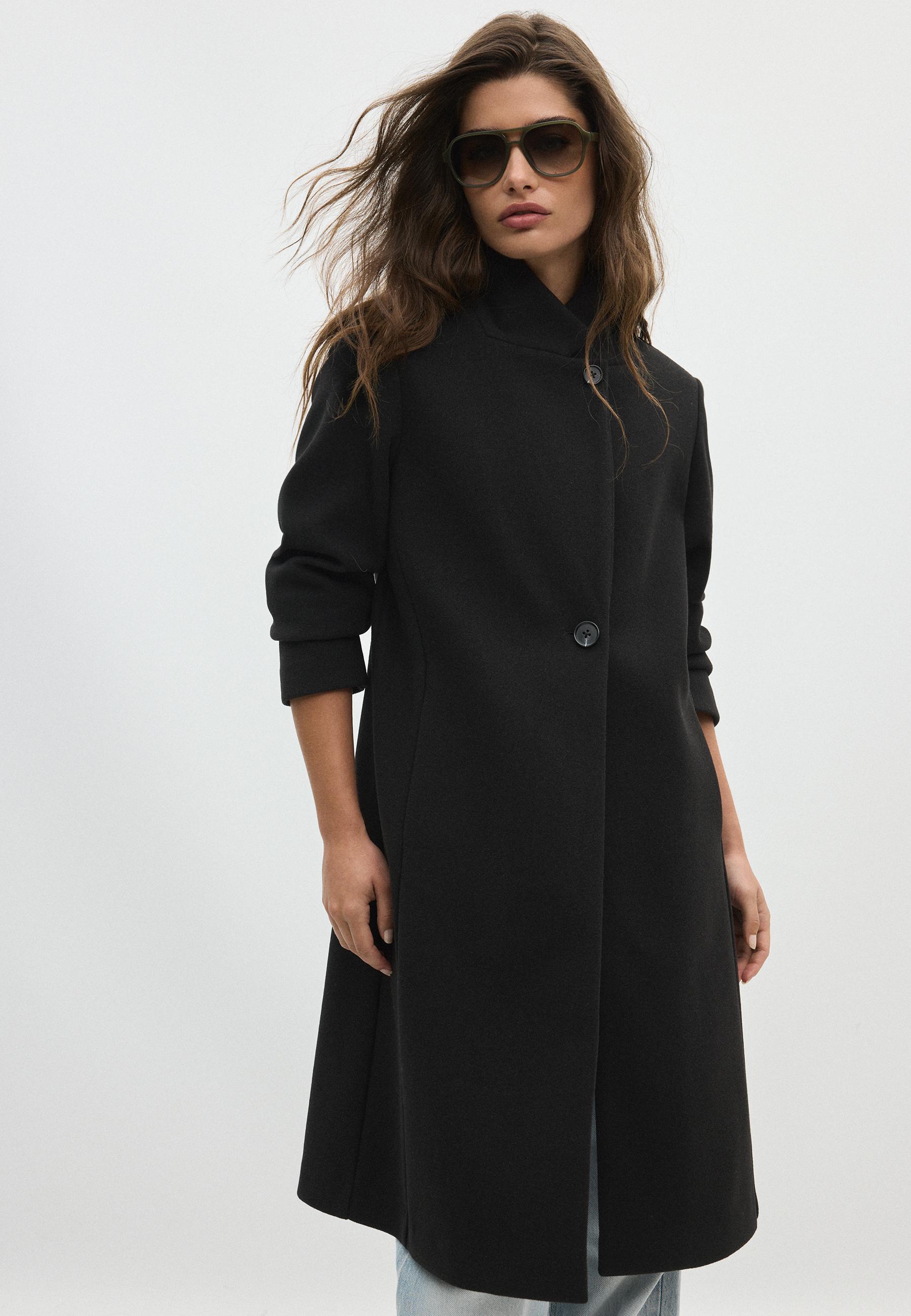 Basic soft-touch coat — Black