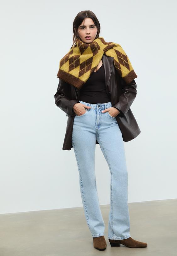 d98 straight leg vintage effect jeans