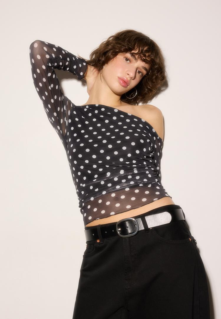 asimetrik desenli tul tshirt