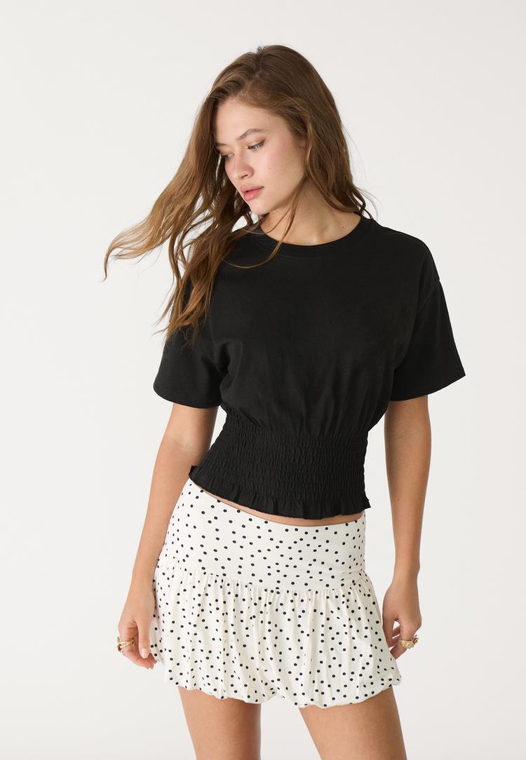 camiseta cuerpo fruncido