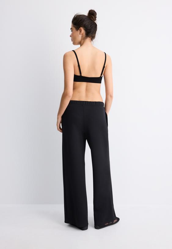 pantalon jogger wide leg nervio tacto suave