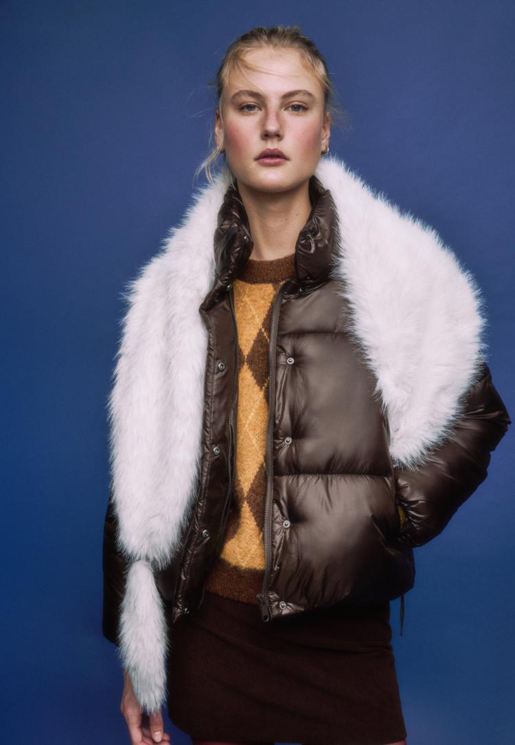 cazadora acolchada efecto satinado