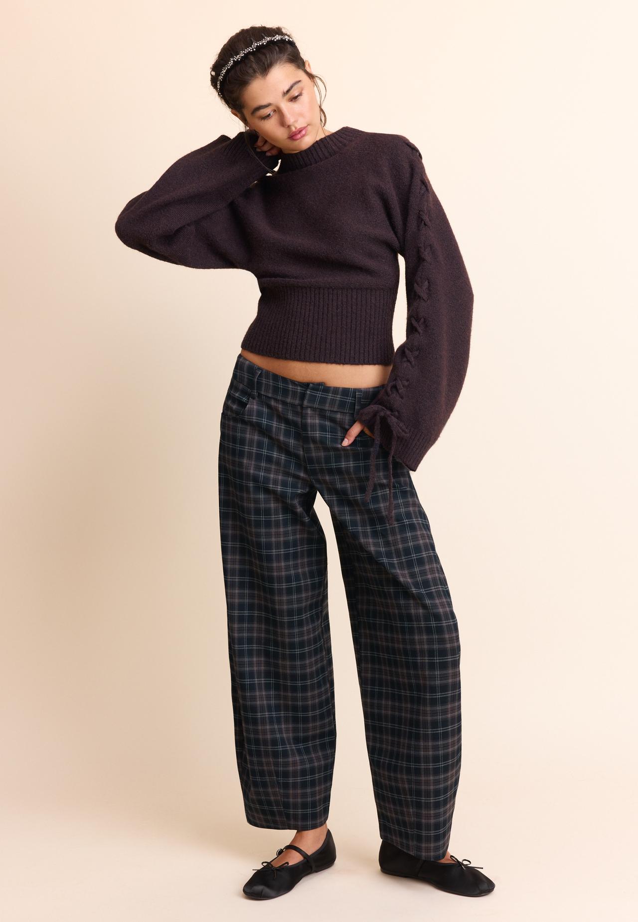 Checked smart barrel trousers — Black