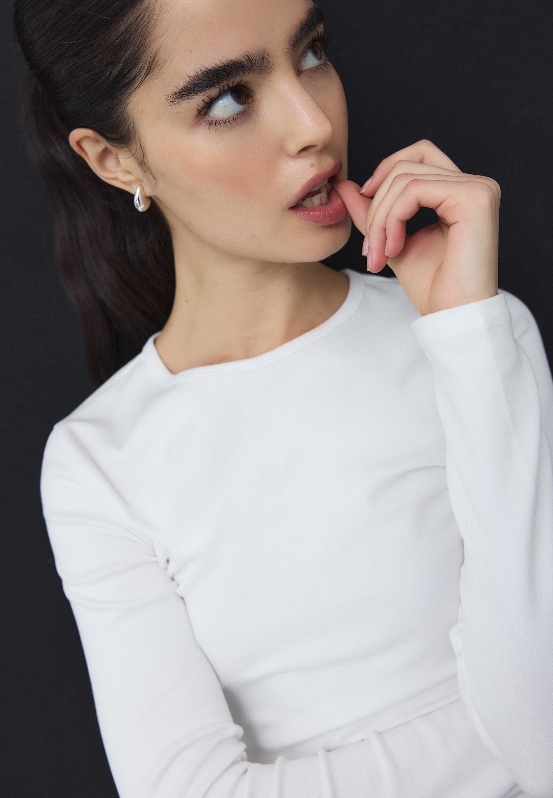 Basic long sleeve cotton T-shirt — White
