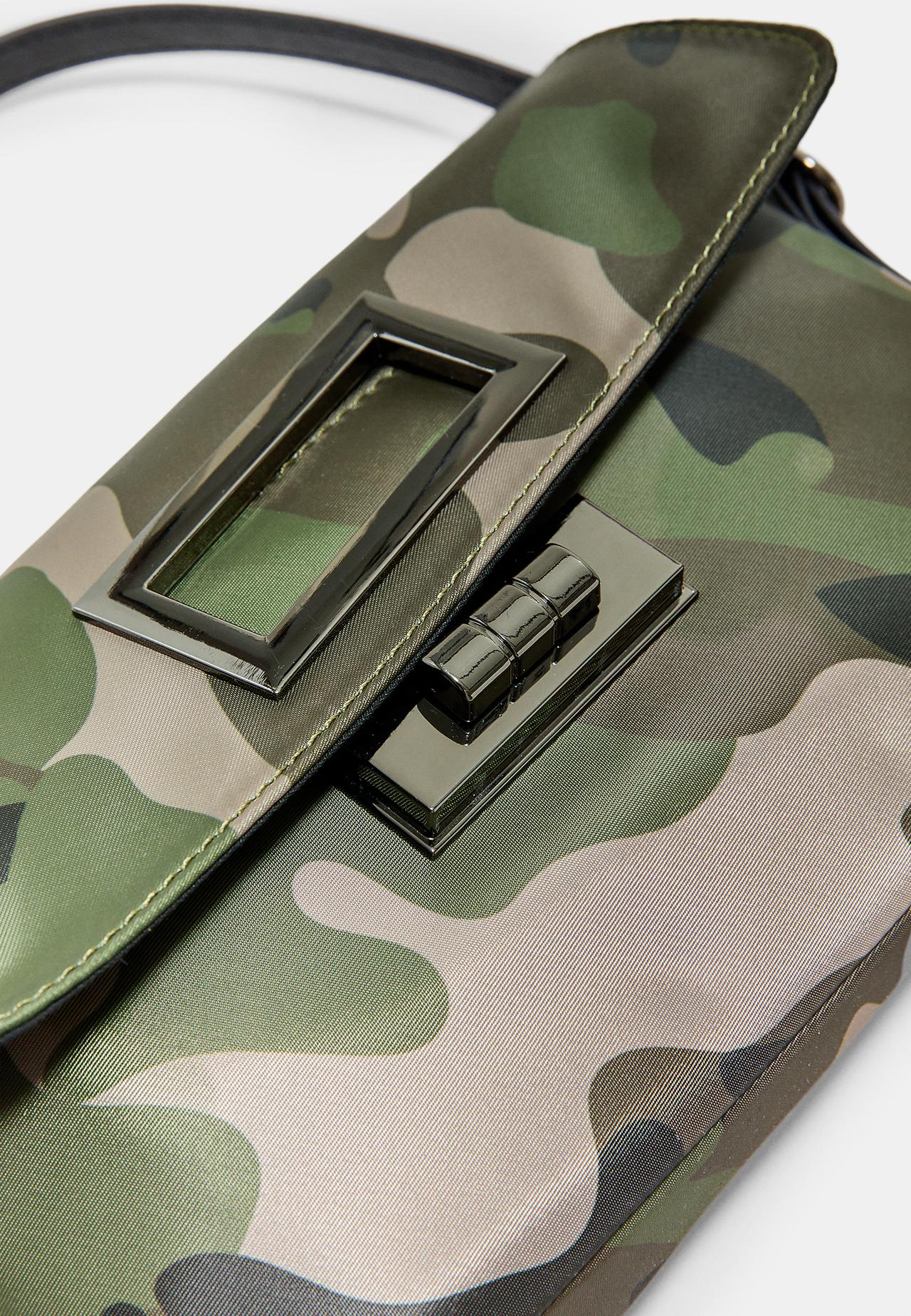 Compact printed shoulder bag with clasp — Black