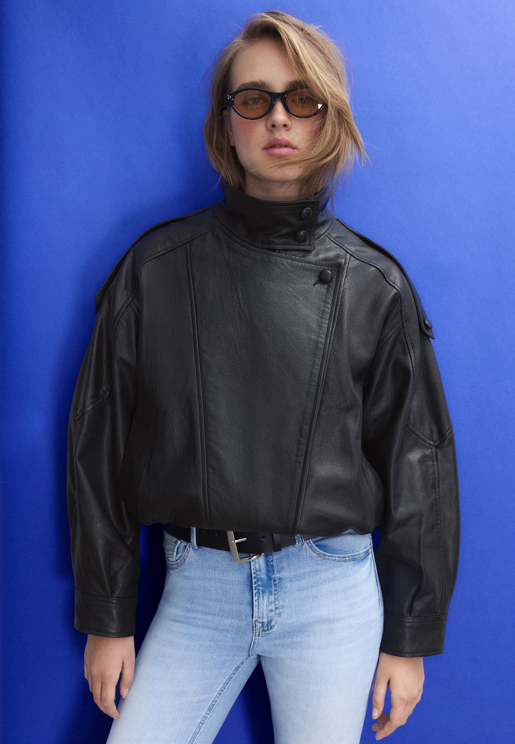 Oversize 100% leather flap jacket — Black