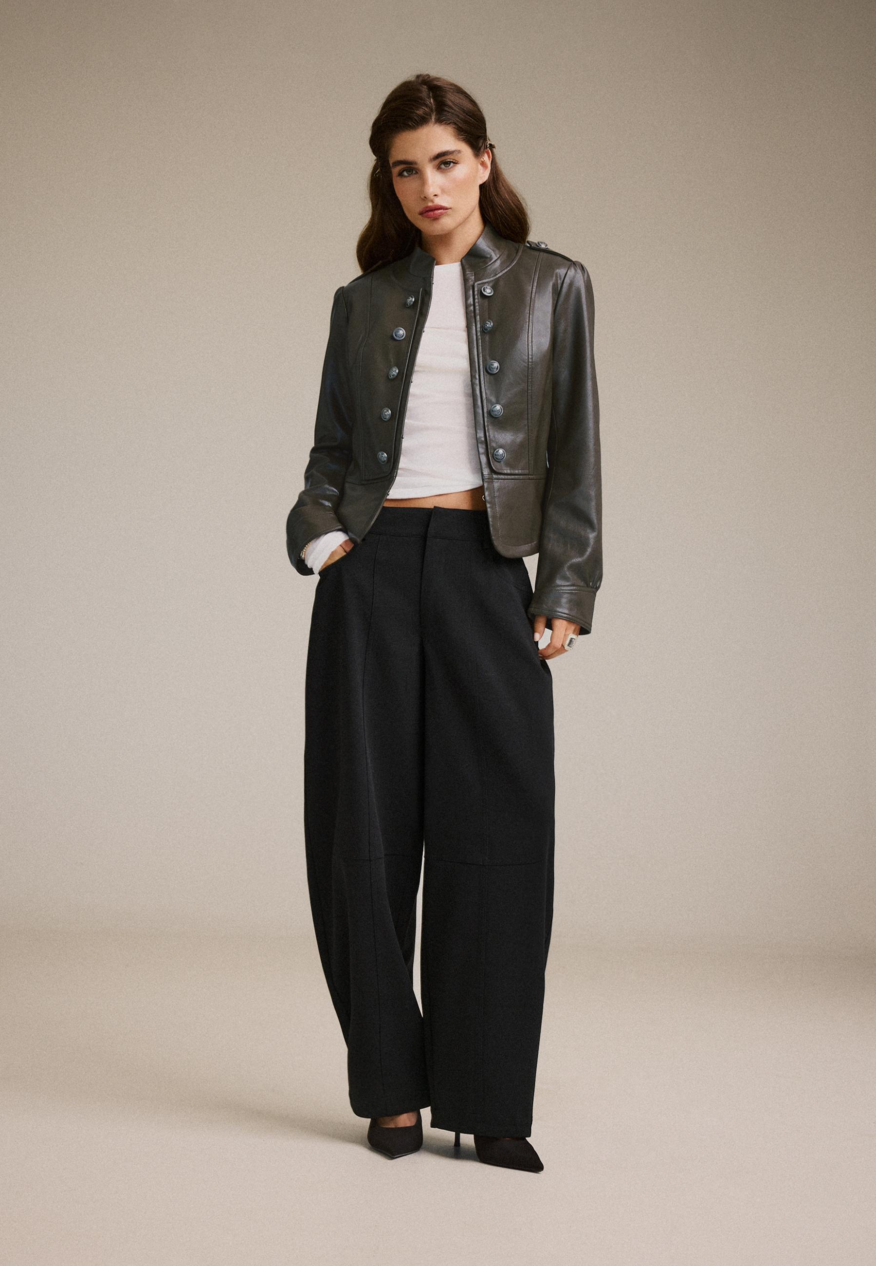 Tailored barrel trousers — Black