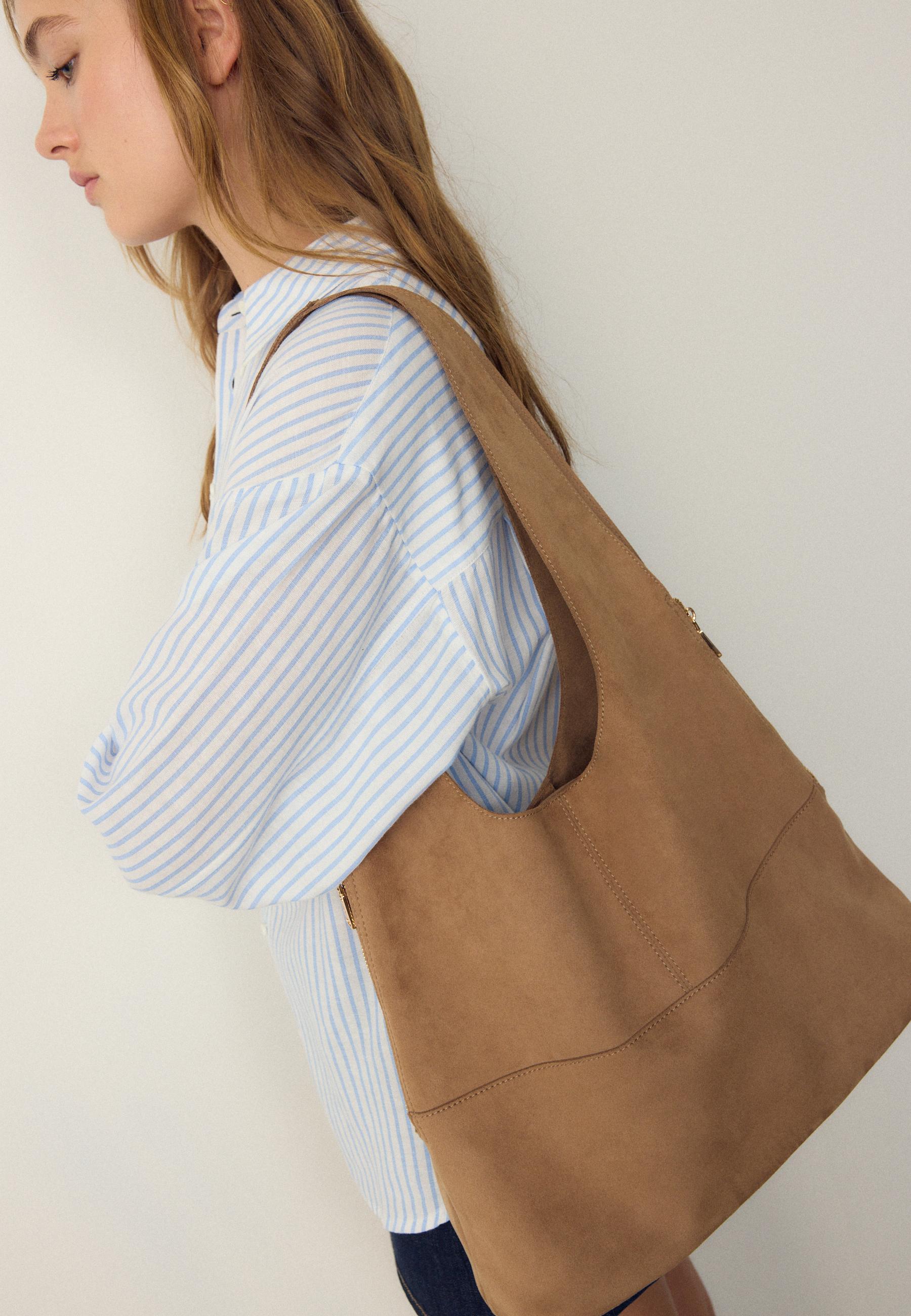 Soft touch shoulder bag with zips — Caramel