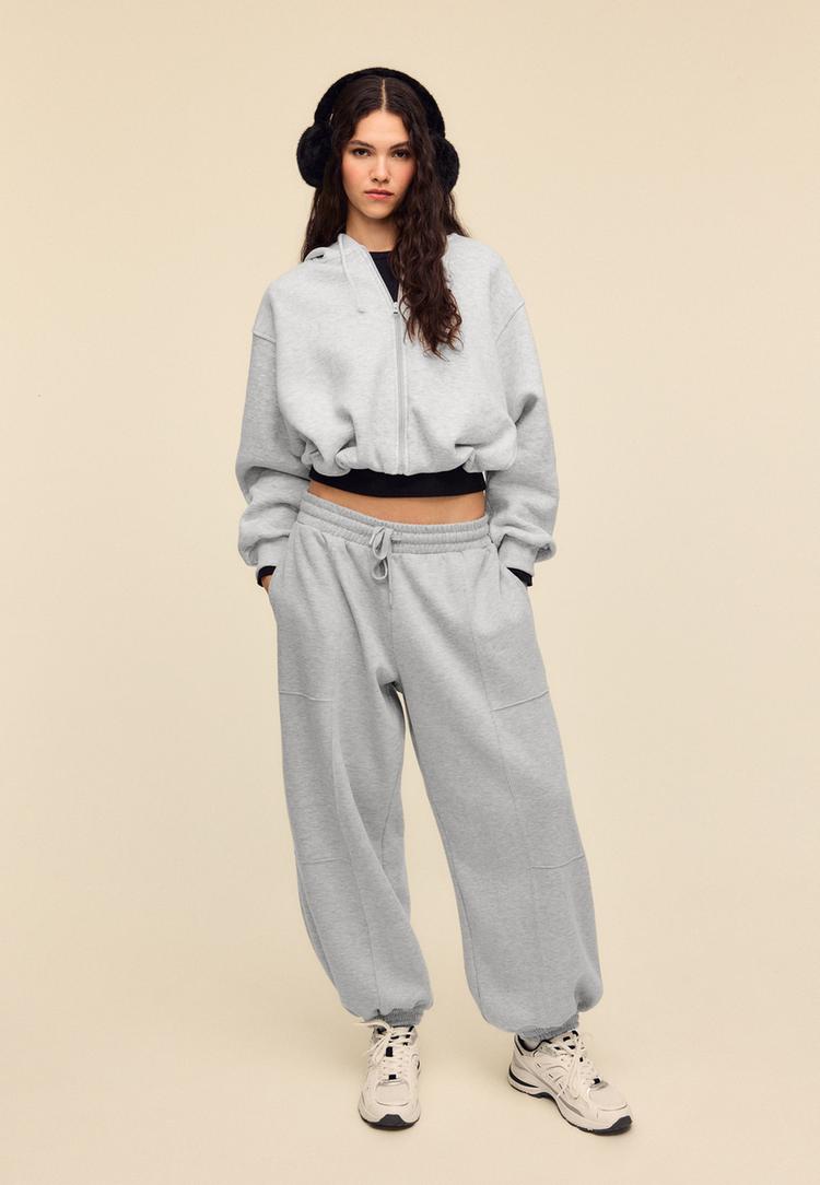 sudadera bomber capucha estampada