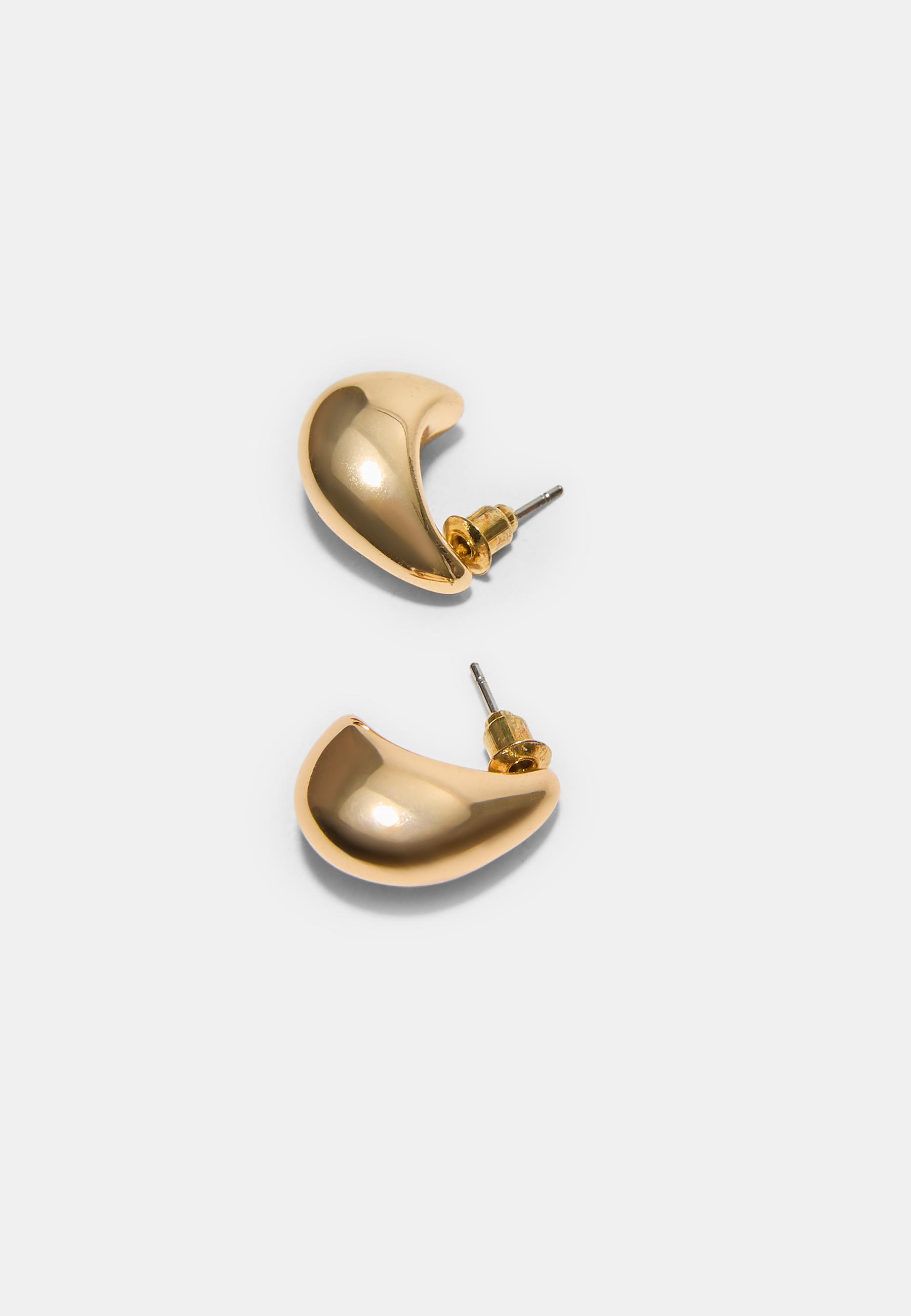 Set of 9 butterfly and faux pearl earrings — Gold