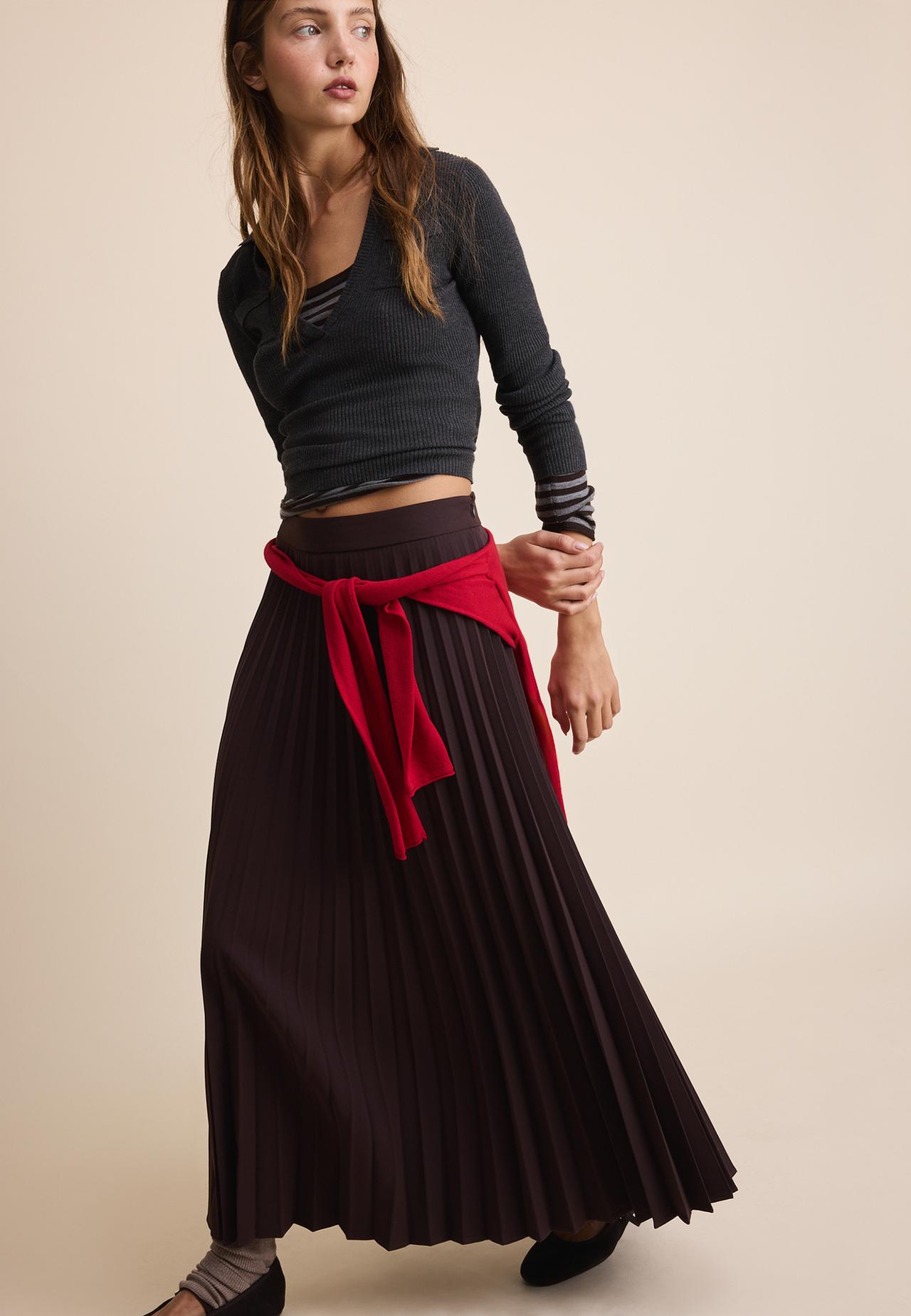 Pleated maxi skirt — Brown