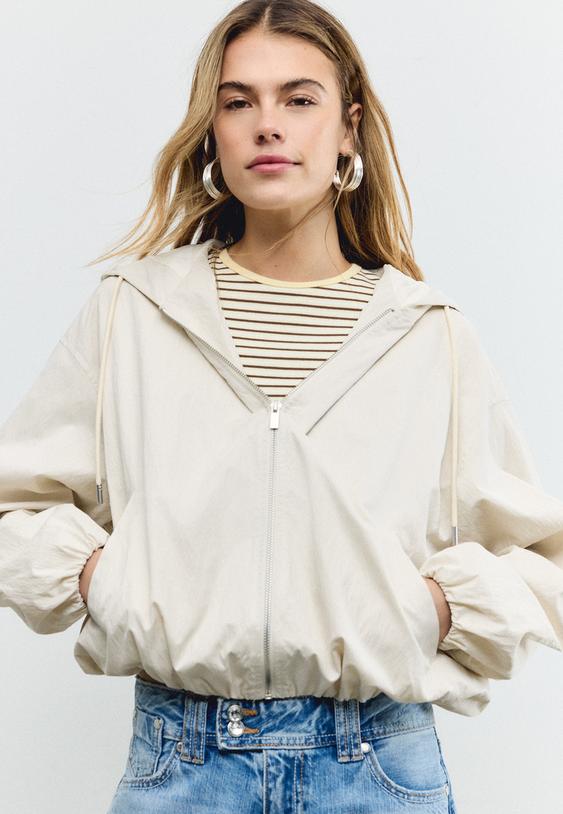 giacca base in nylon con cappuccio