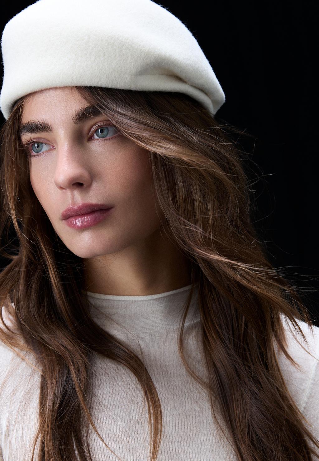Asymmetric hat