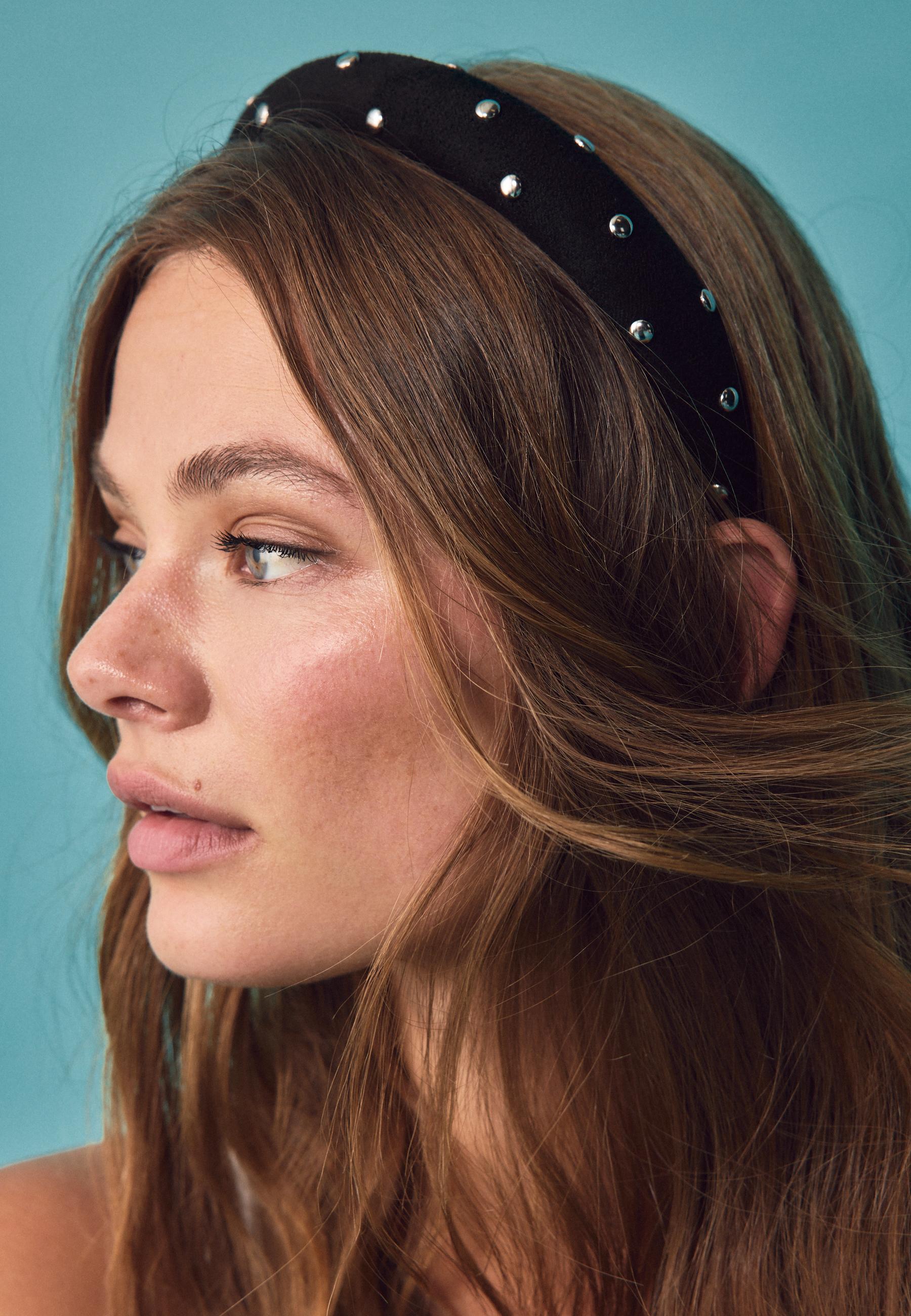 Studded volume headband — Black