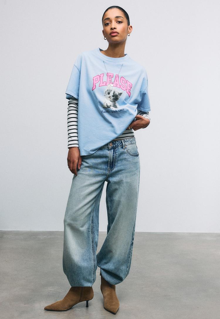 T-Shirt mit kurzen Ärmeln, Grafik und Applikation Mittelblau M