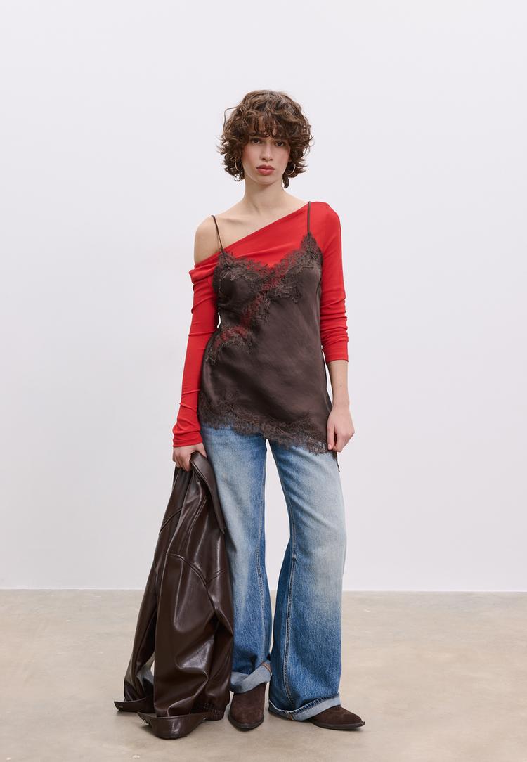 Stradivarius Asymmetrisches Top Im Dessous-Look Mit Spitze Braun M