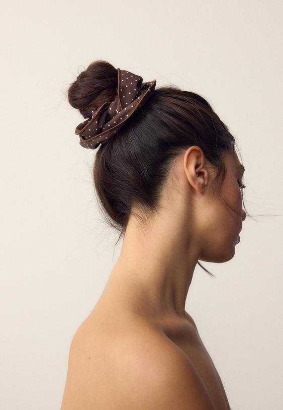 Stradivarius Set Of 2 Maxi Scrunchies Brown Os