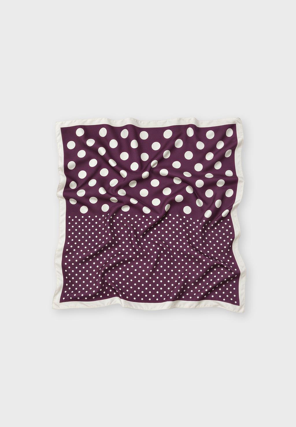 Prickig Scarf