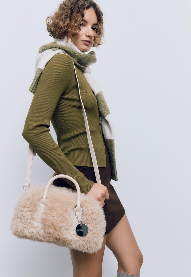 bolso bowling efecto pelo