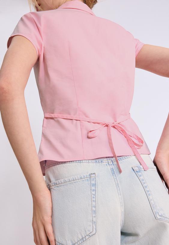 Stradivarius Short Sleeve Shirt With Underbust Seam Pastel Pink L