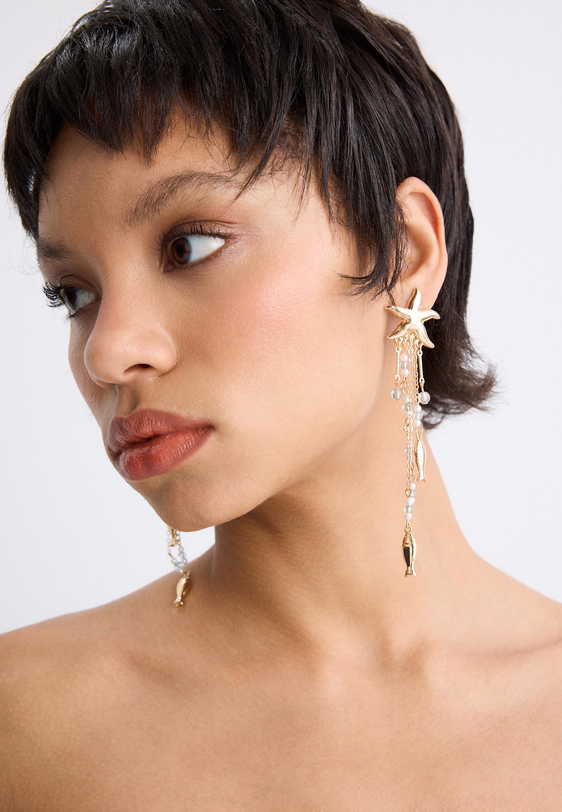 Cascading star earrings — Blue