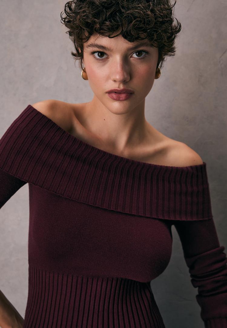 exposed shoulder knit sweater
