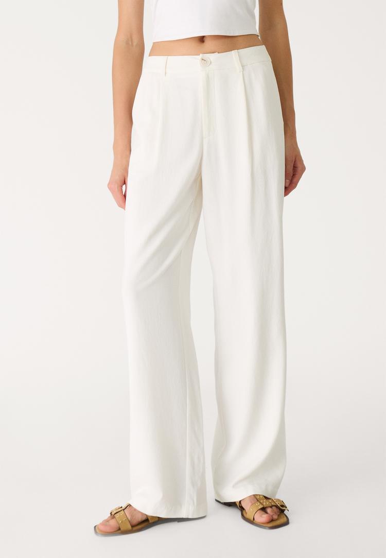 pantalon recto con lino