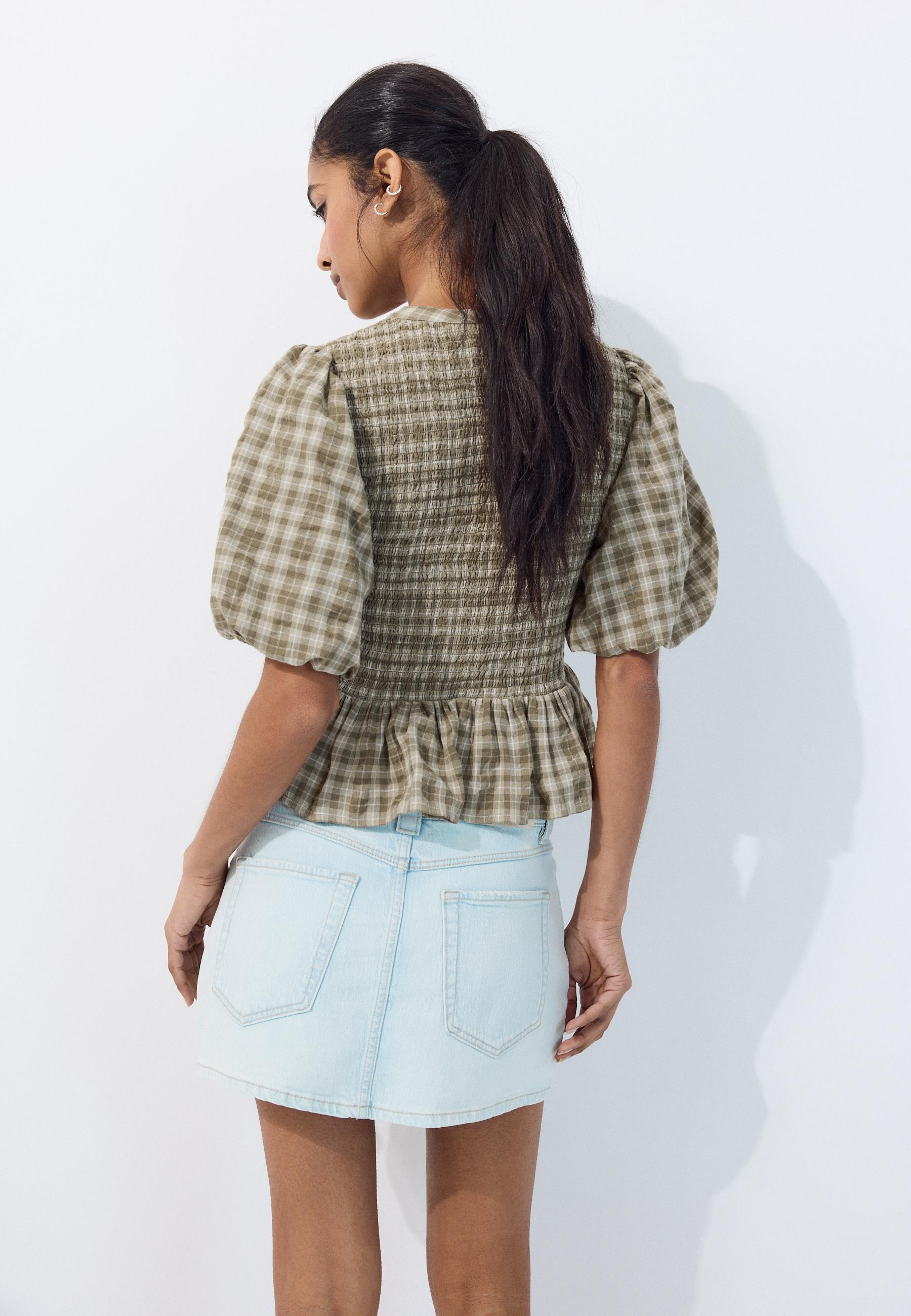 Short sleeve peplum blouse — Khaki