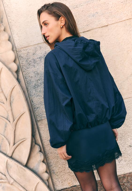 Stradivarius Basic Nylon Hooded Jacket Navy Blue L