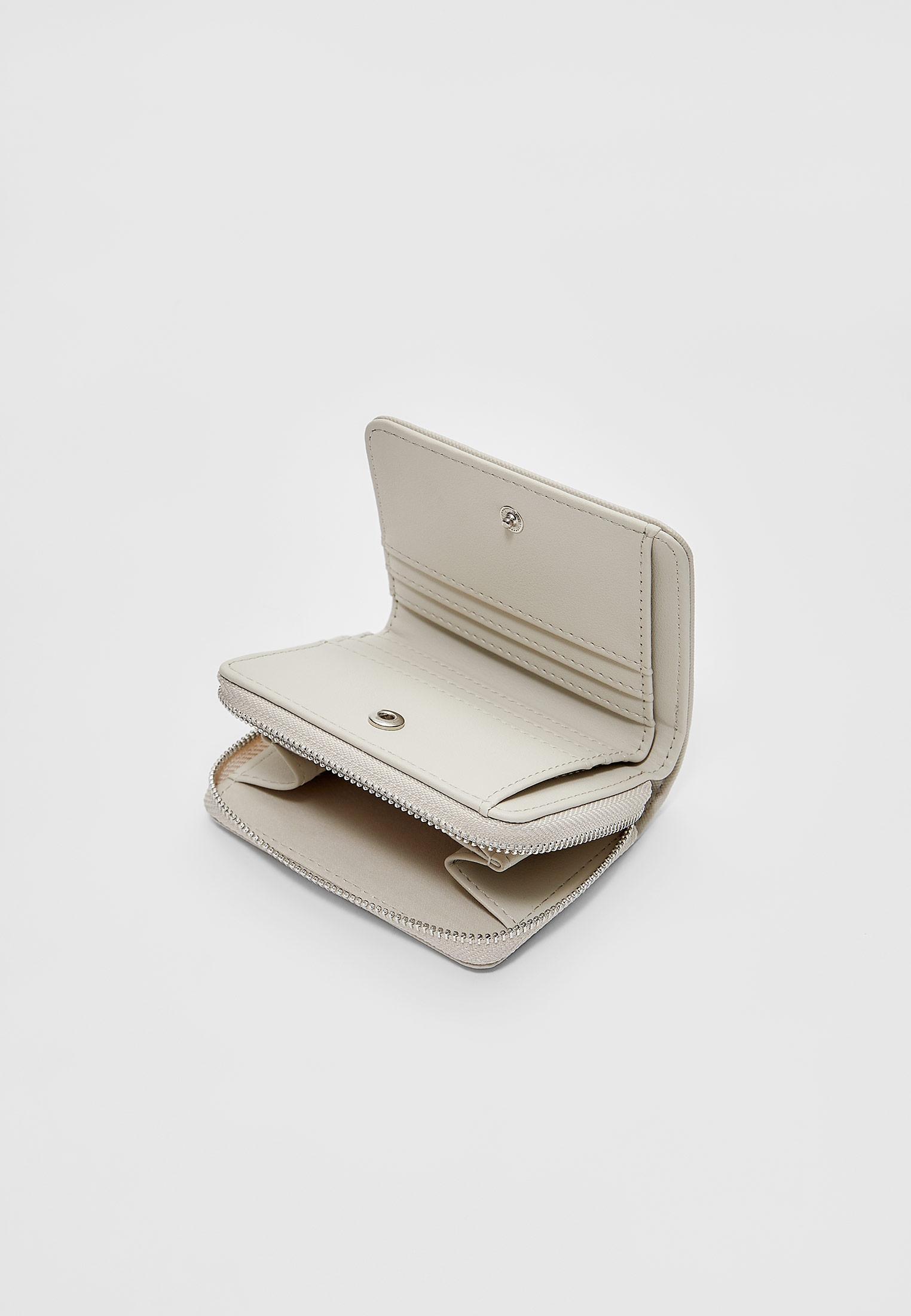 Rectangular zip-up purse — Ecru