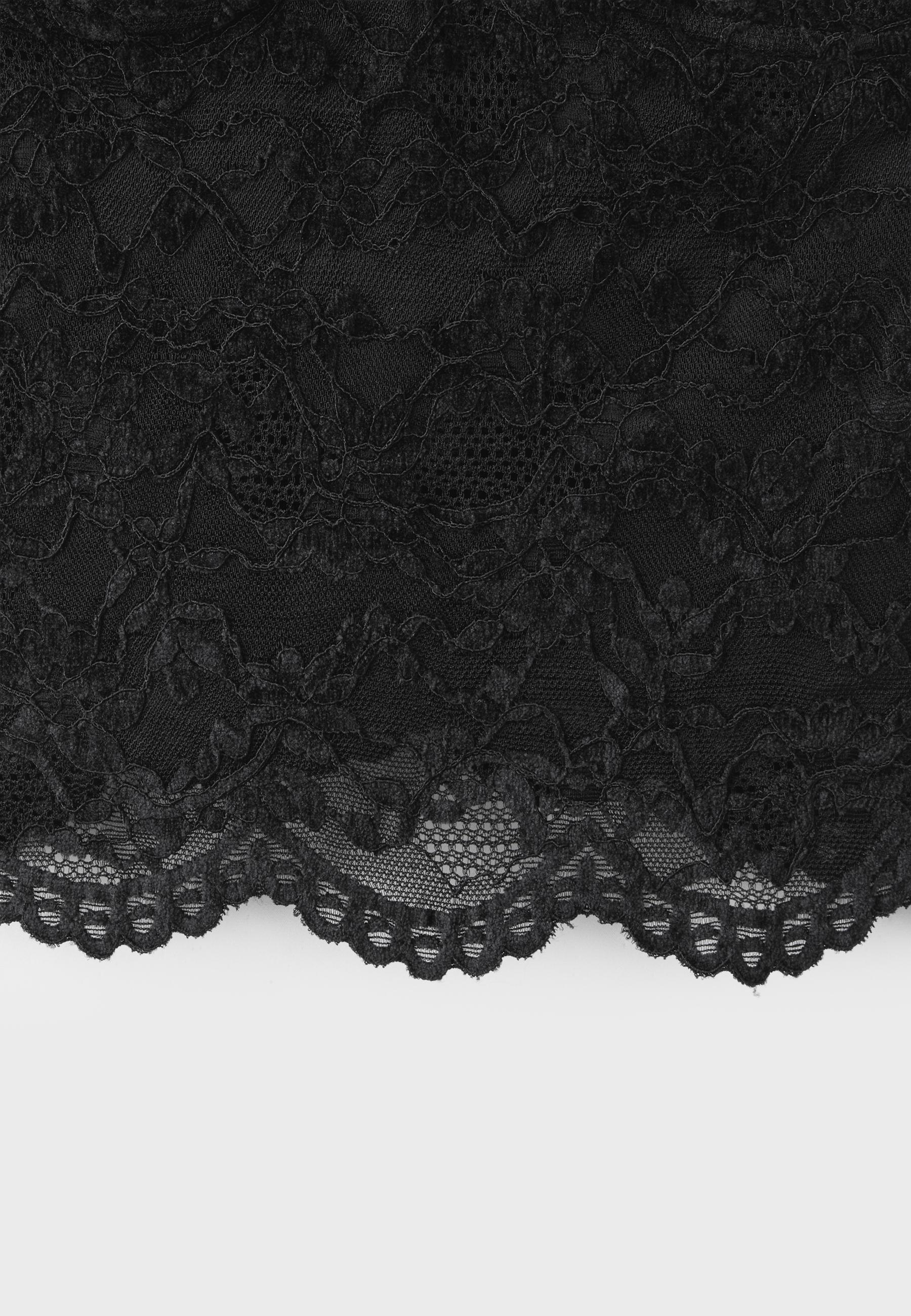 Wide-strap lace top — Black