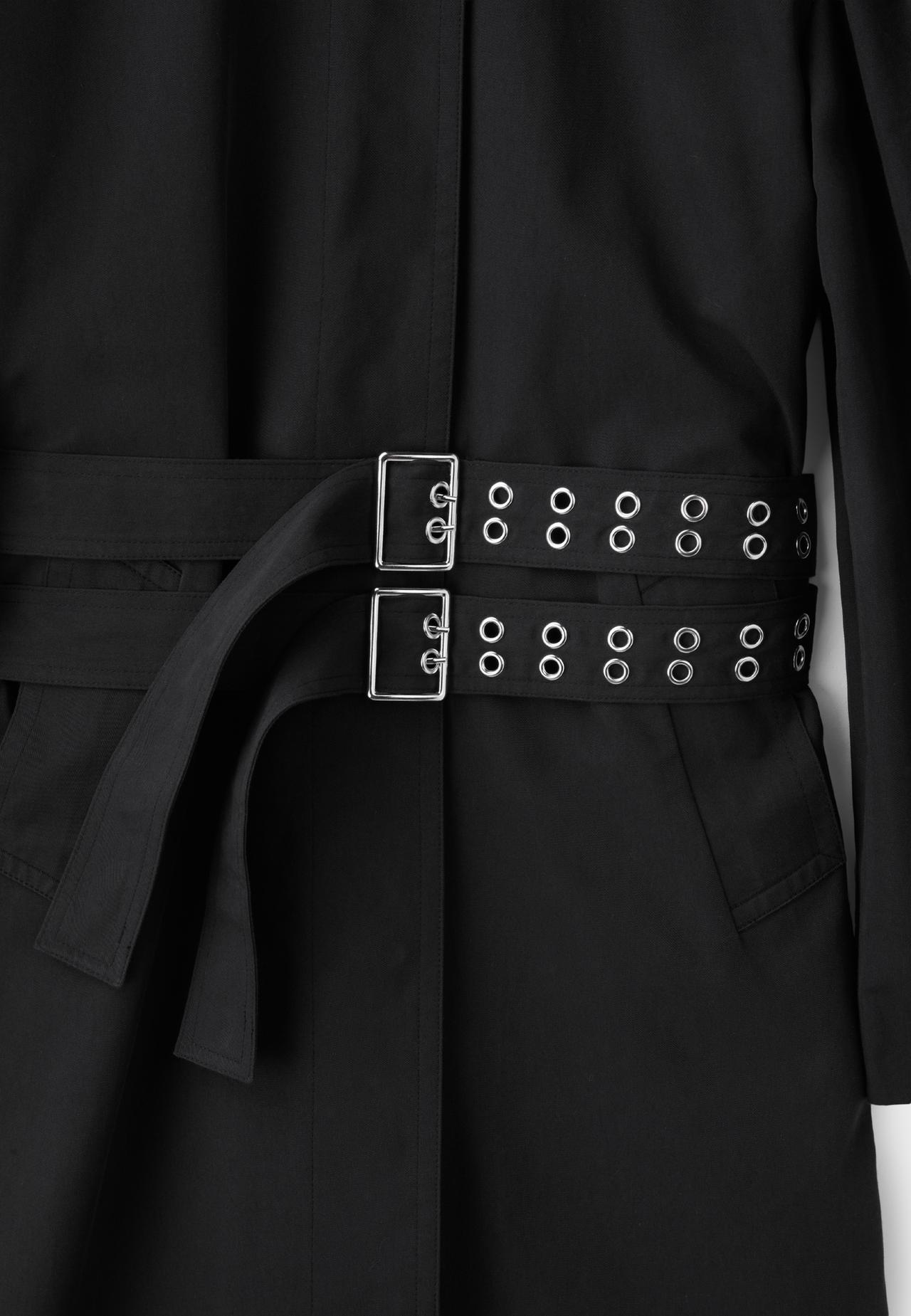 Voluminous sleeve trench coat — Black