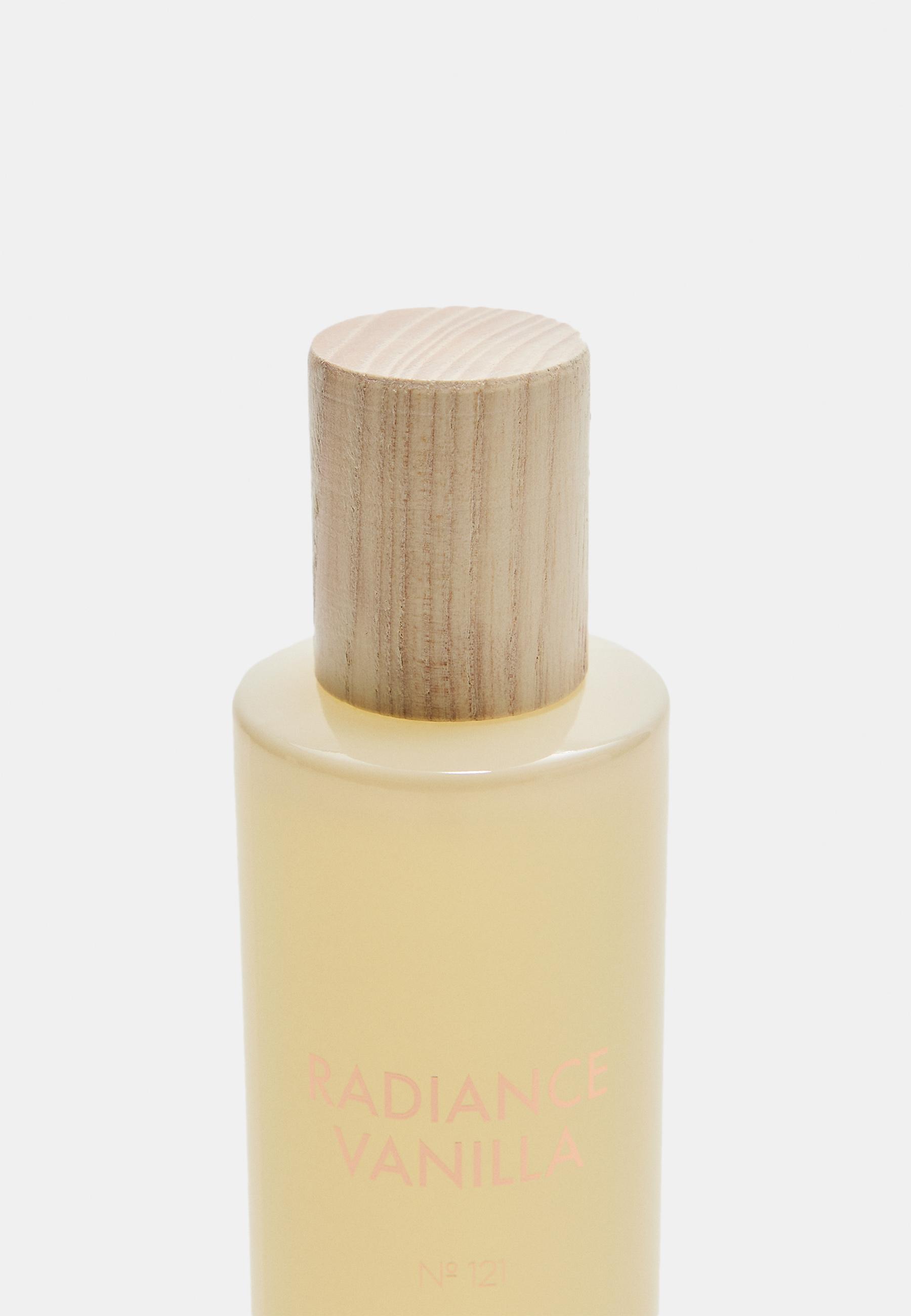 N.121 RADIANCE VANILLA ELIXIR PARFUM 100 ML — Pastel yellow