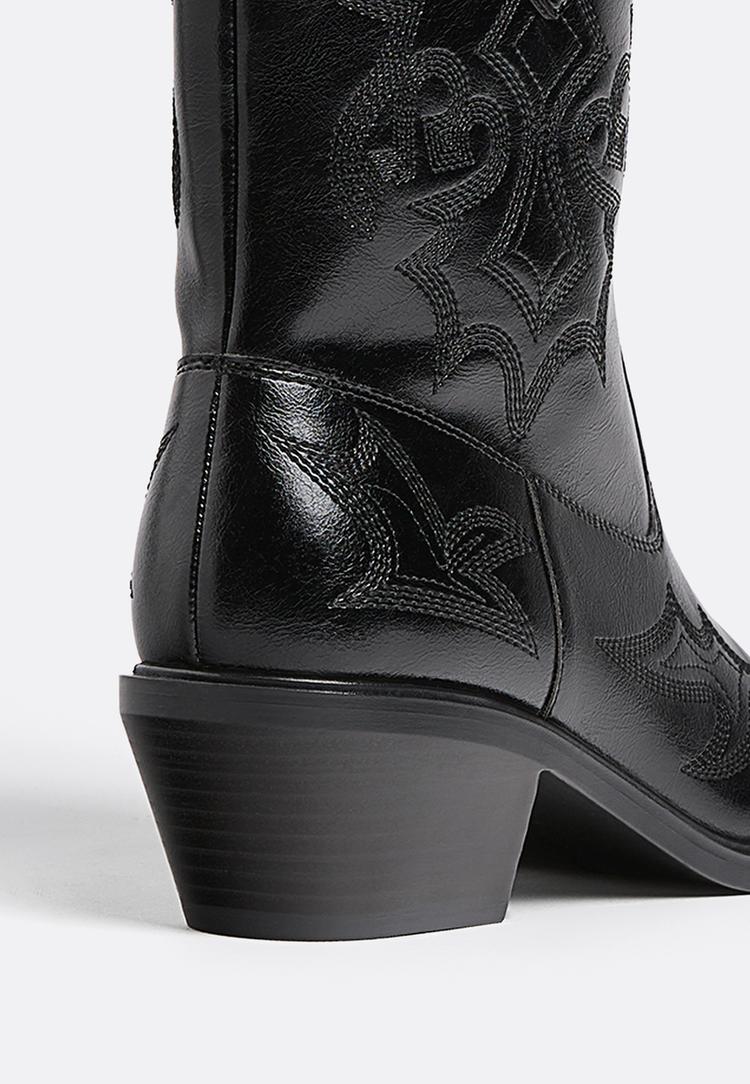 botines de tacon cowboy