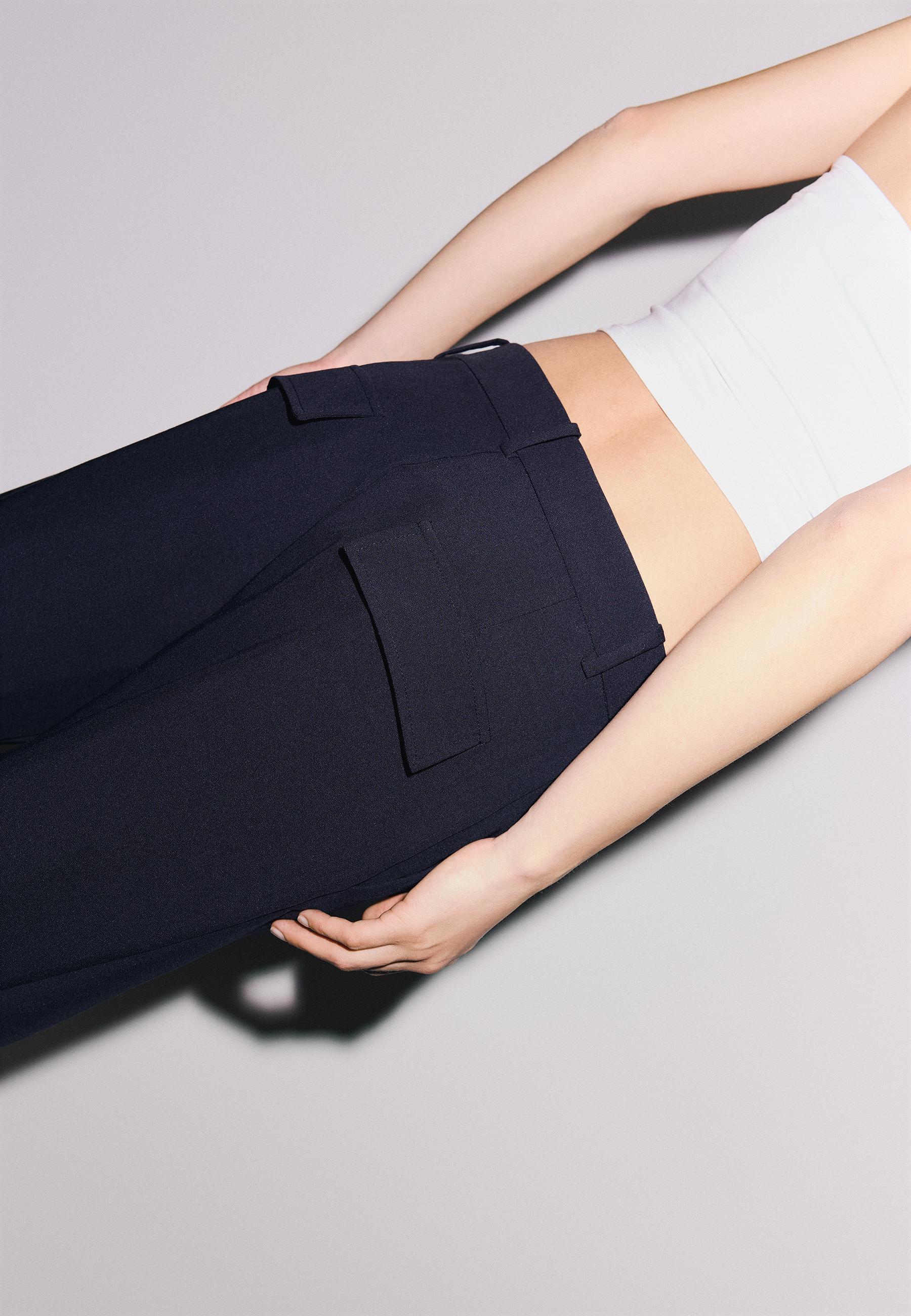 Smart trousers with pockets — Navy blue