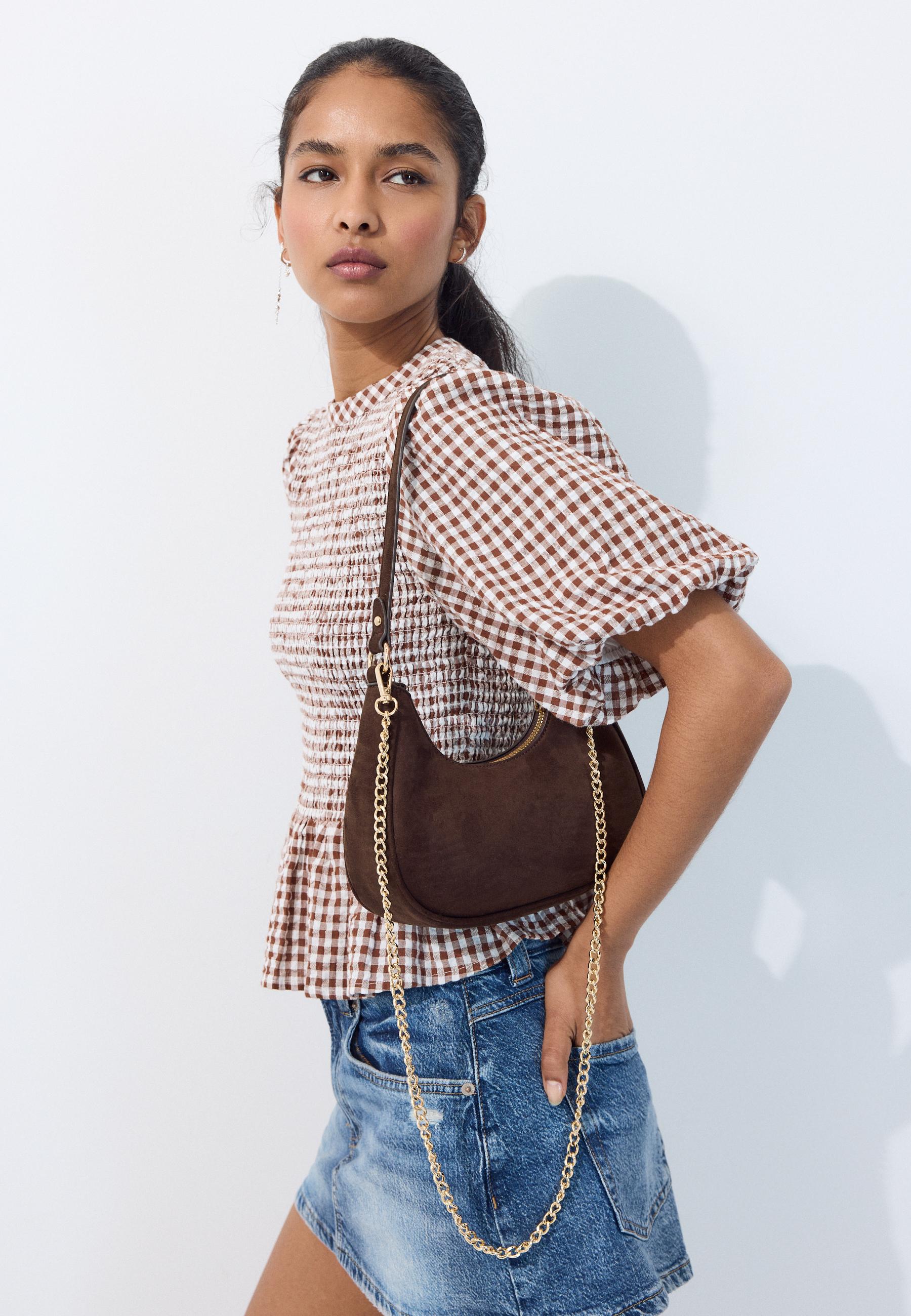 Half-moon shoulder bag — Brown
