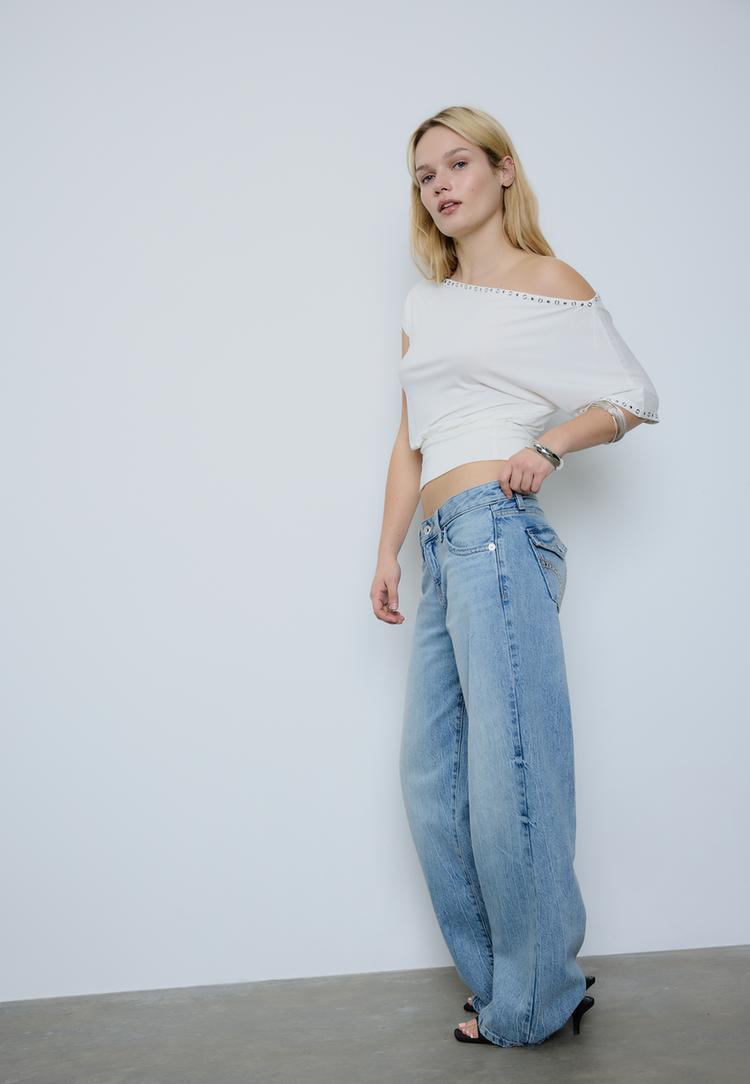 Stradivarius Ασύμμετρη Μπλούζα Με Τρουκς Εκρού L