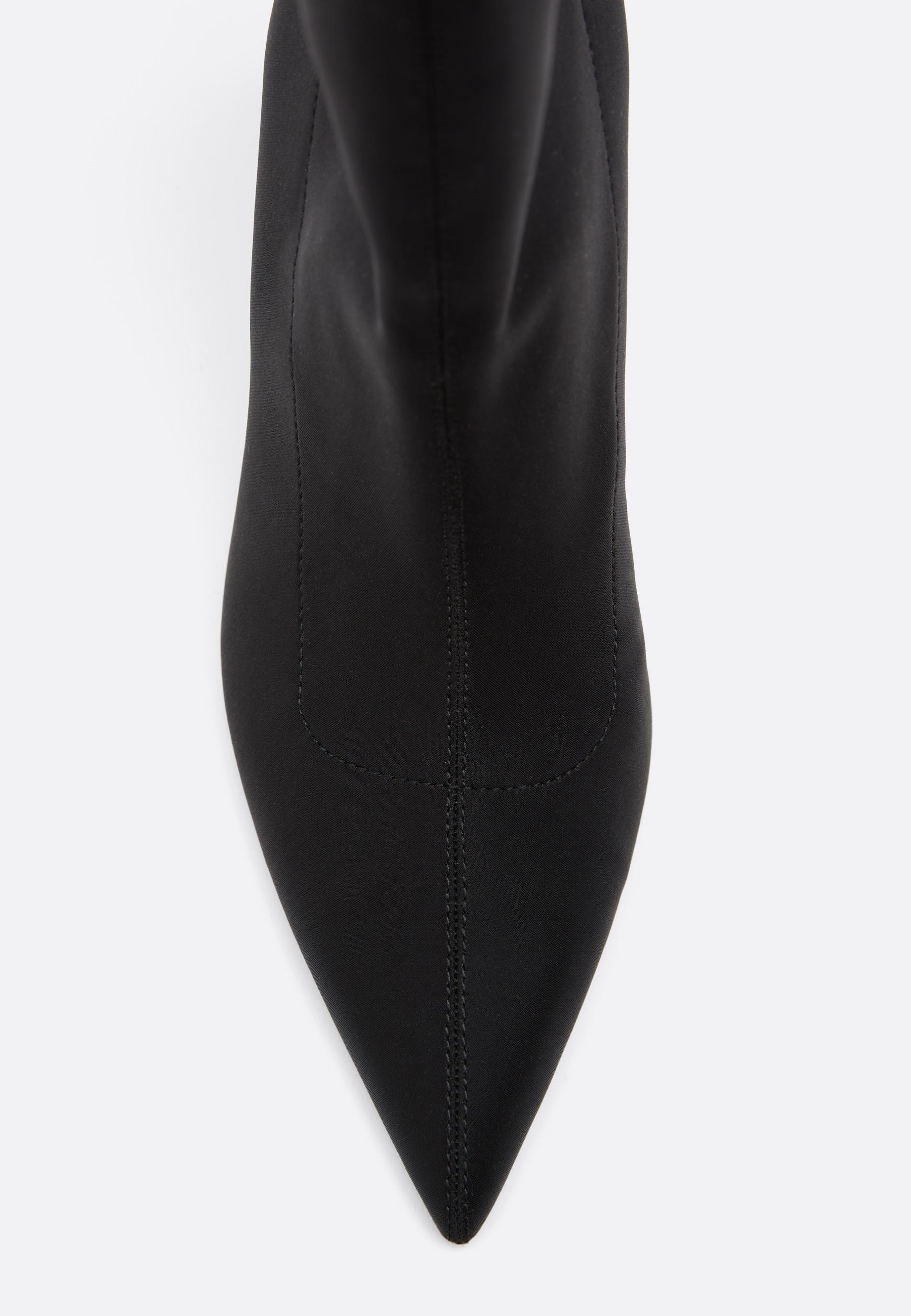 Stiletto heel ankle boots — BLACK 
