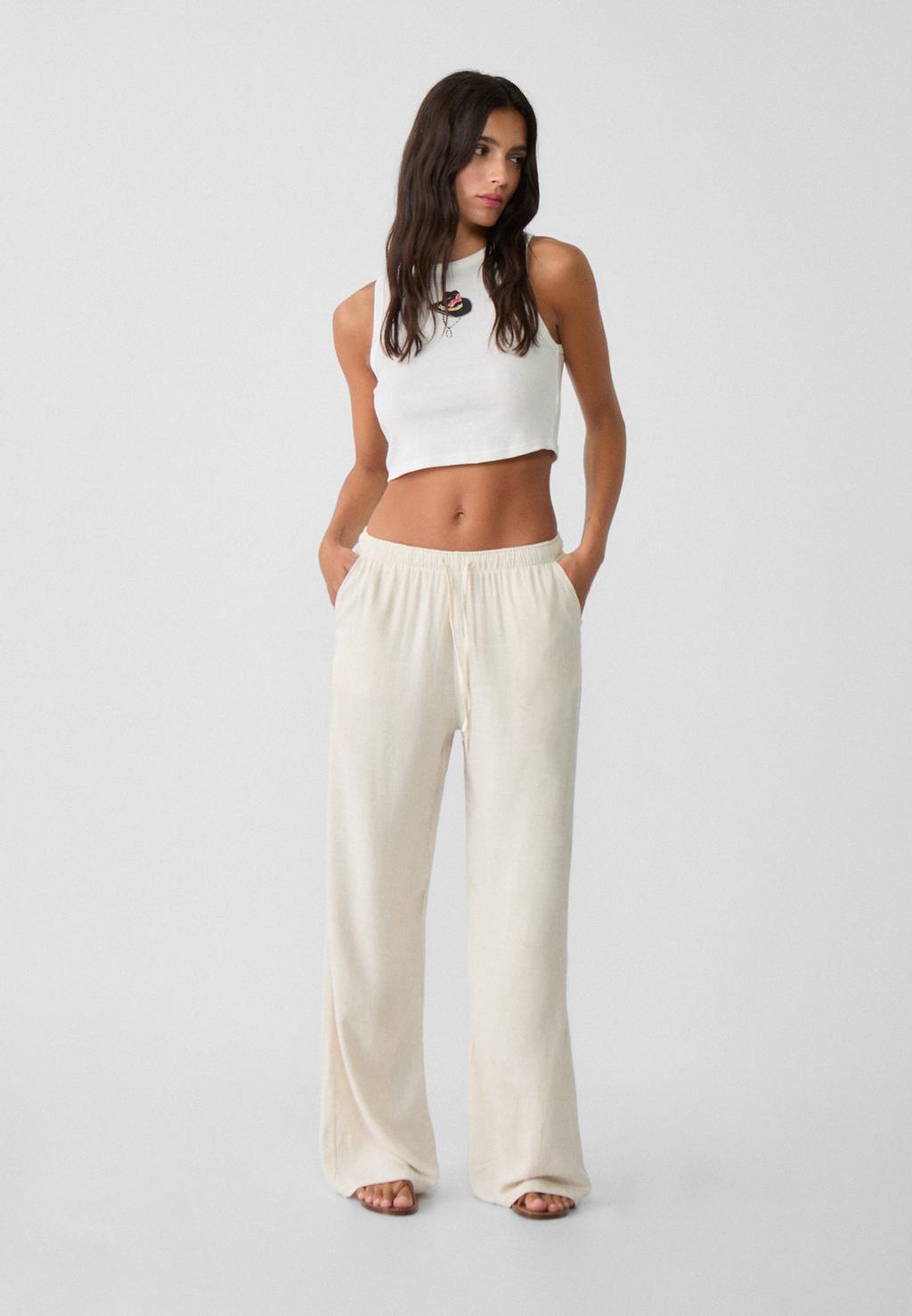 Loose-fitting linen blend trousers