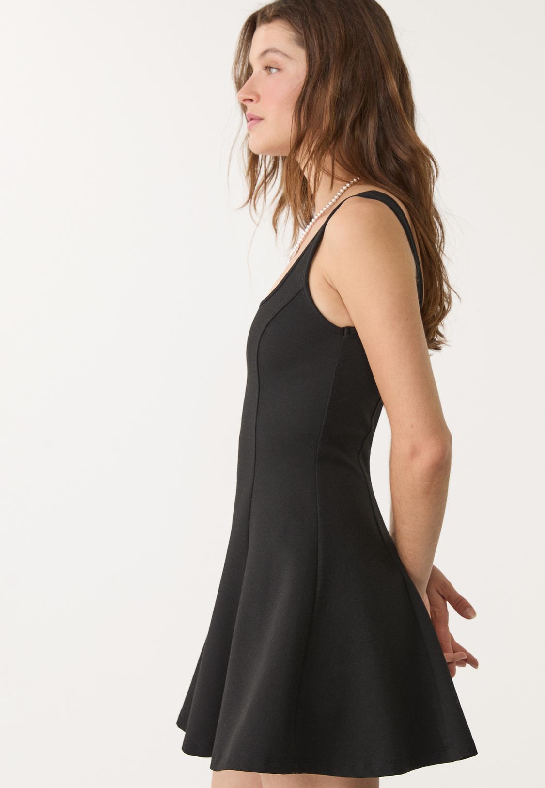 Petite Robe Noire Robe Ã Bretelle Courte Robe Courte à Bretelles