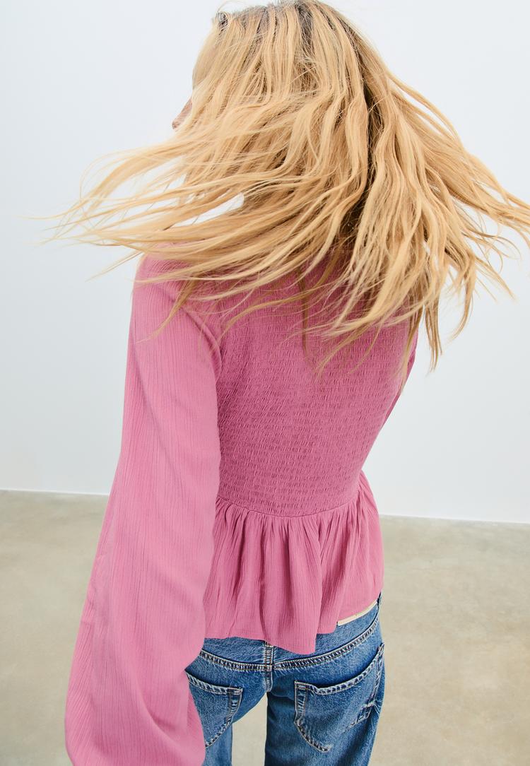 blusa fluida de manga comprida