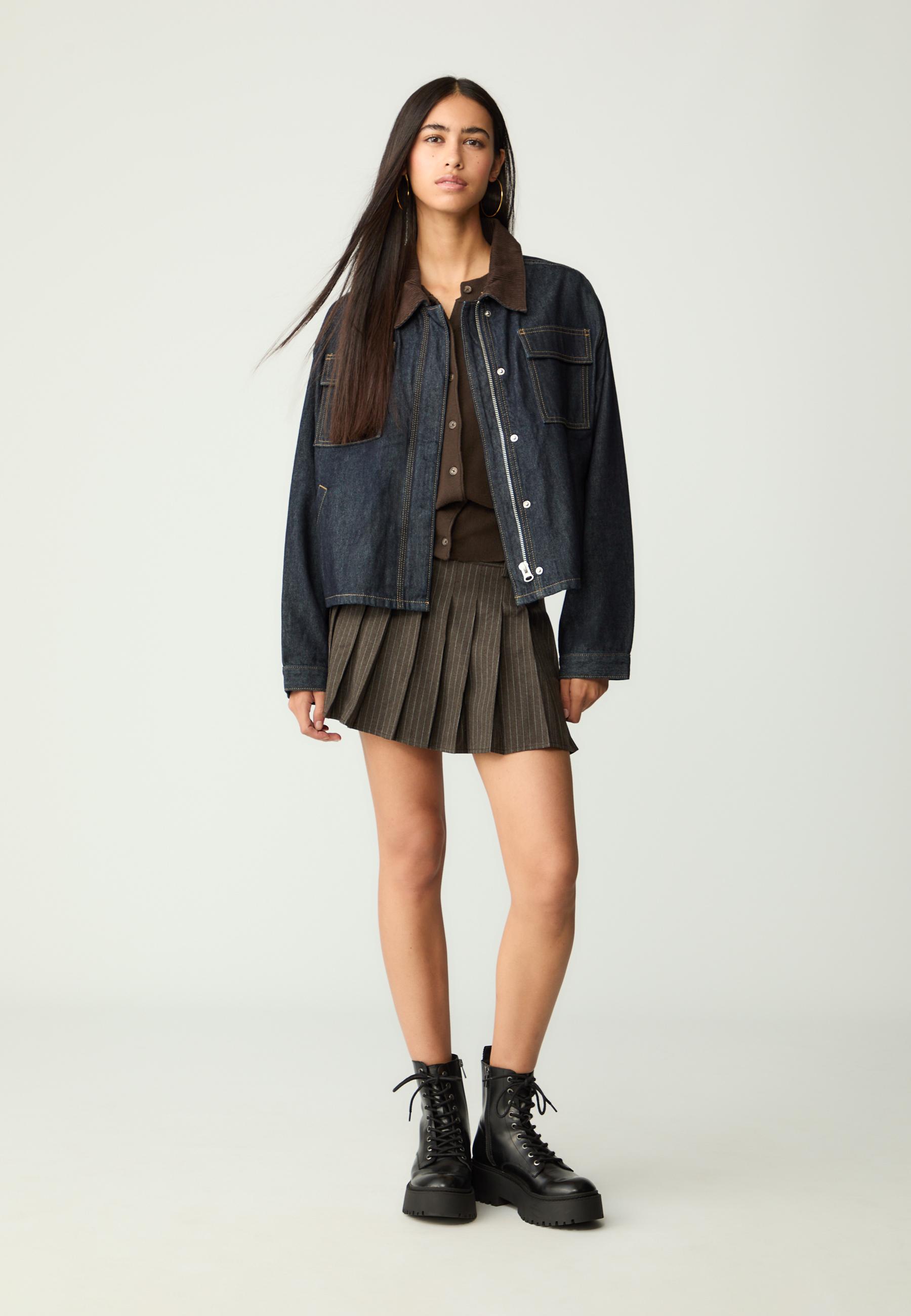 Flat lace-up ankle boots — BLACK