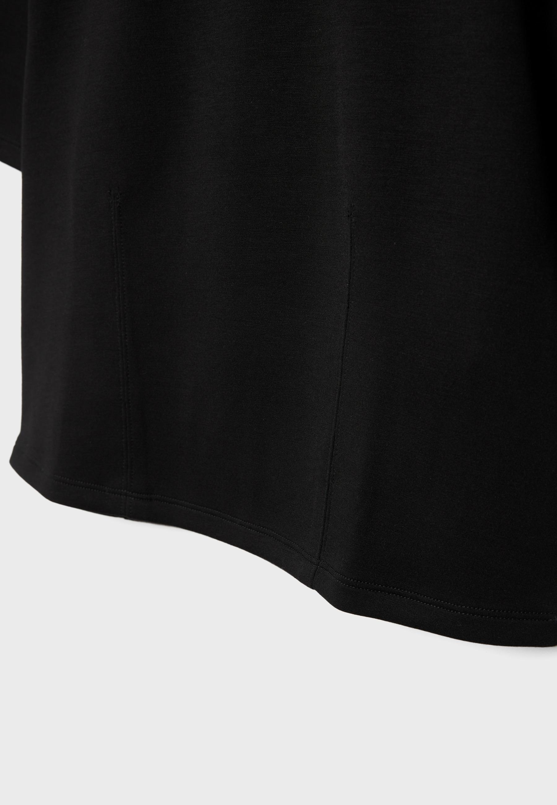 Soft-touch short sleeve T-shirt — Black