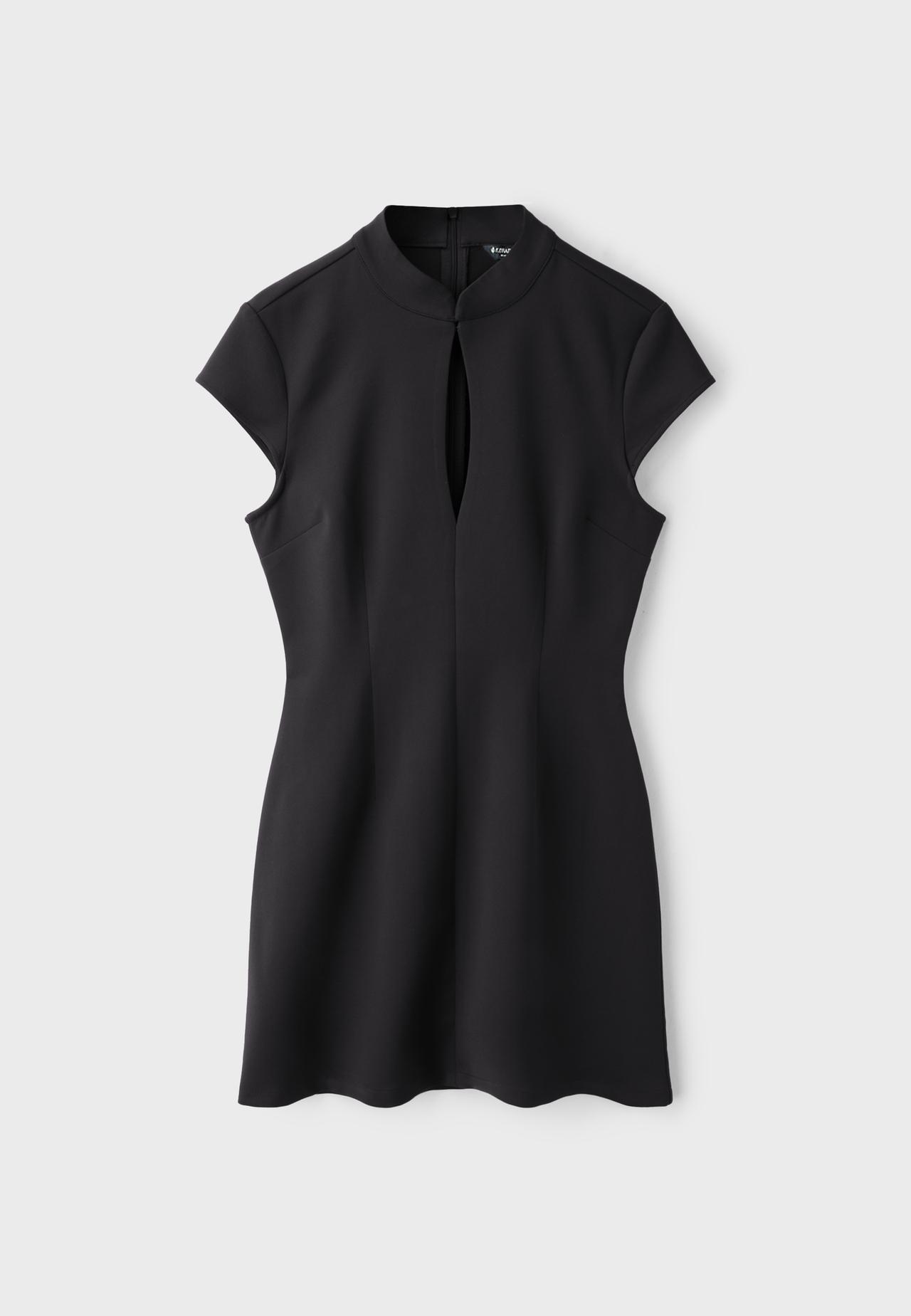 Short stand collar dress — Black