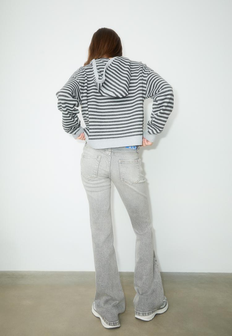 jeans bootcut fit de cintura baixa